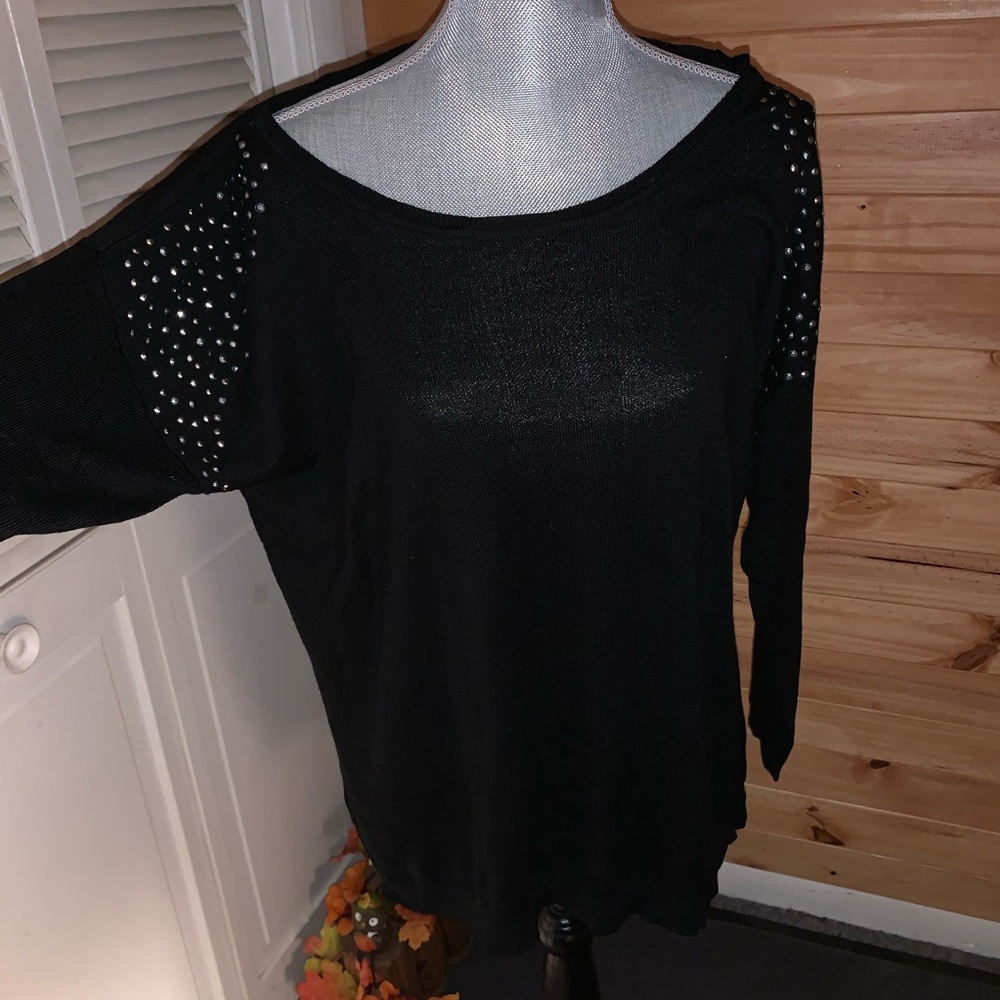 SZ 14-16 Black GUC Avenue Studded Light Sweater